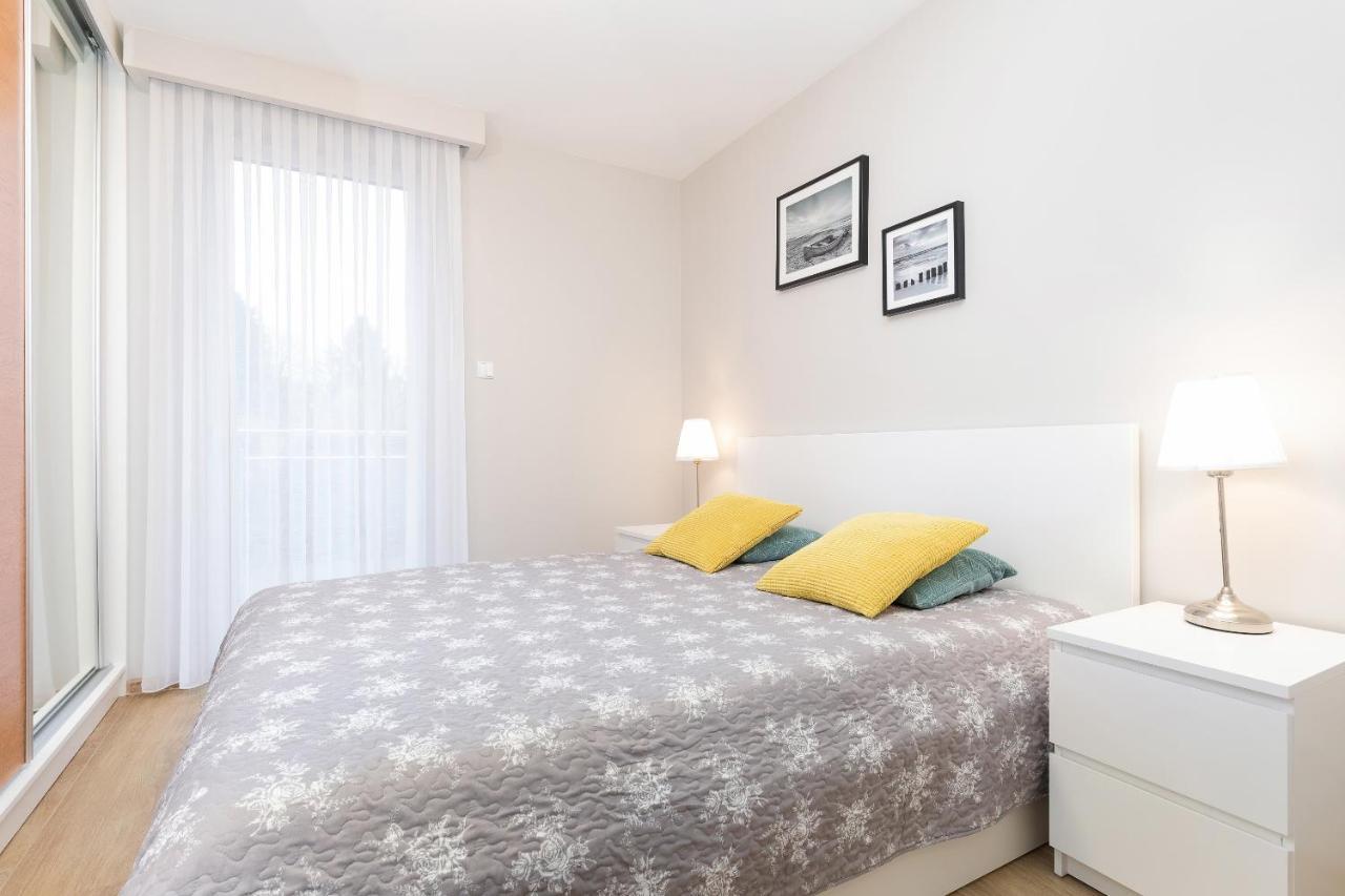 Apartament Bursztyn Klifowa Ревал Екстериор снимка
