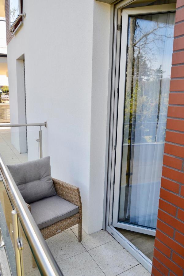 Apartament Bursztyn Klifowa Ревал Екстериор снимка